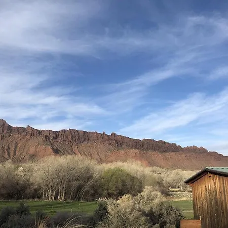 Red Moon Lodge-2